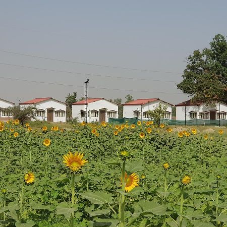 Allāhābād Junction Living Green Farms מראה חיצוני תמונה