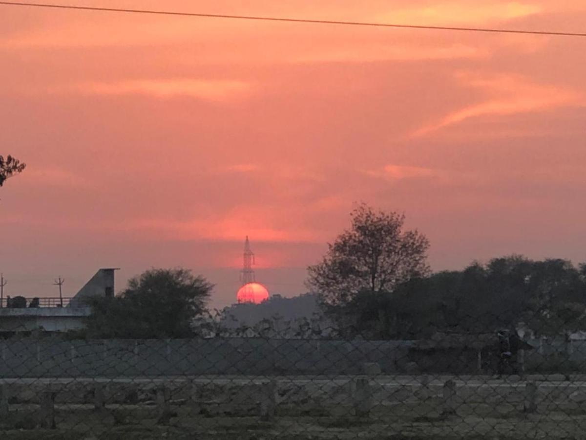Allāhābād Junction Living Green Farms מראה חיצוני תמונה